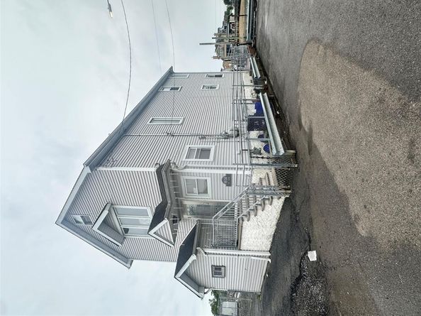 9934 164th Avenue, Hamilton Beach NY 11414