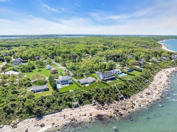 2100 Sound Drive, Greenport NY 11944