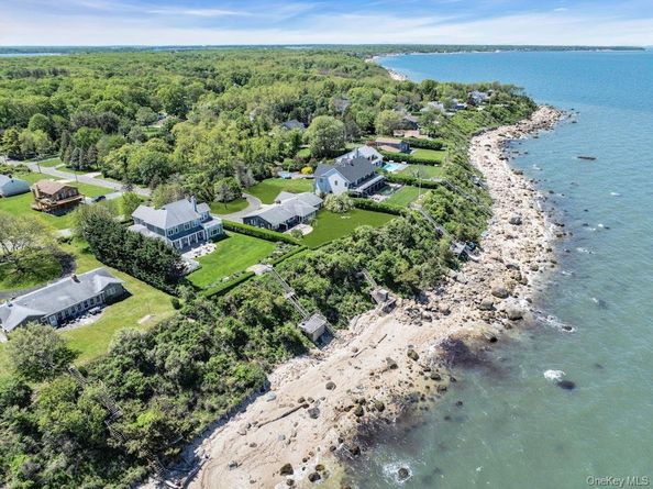 2100 Sound Drive, Greenport NY 11944