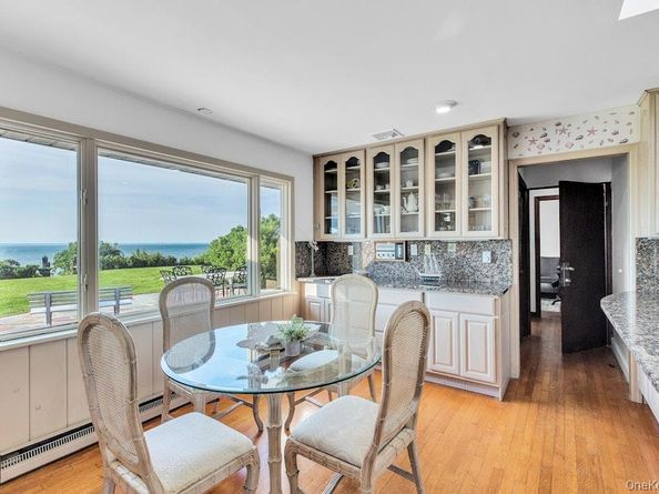 2100 Sound Drive, Greenport NY 11944