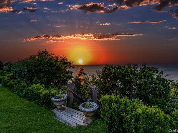 2100 Sound Drive, Greenport NY 11944