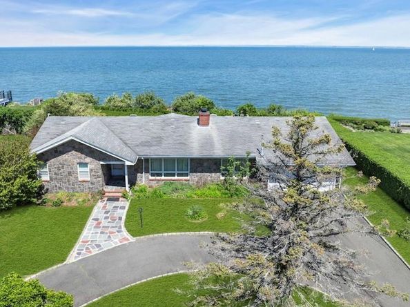 2100 Sound Drive, Greenport NY 11944