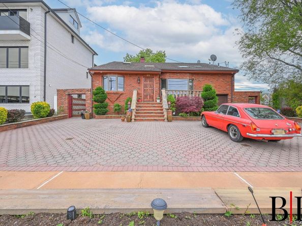 80 Whitman Drive, Brooklyn NY 11234