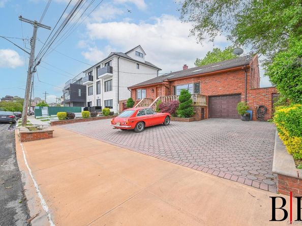 80 Whitman Drive, Brooklyn NY 11234