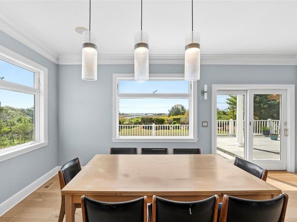 14 South Country Road, Westhampton NY 11977