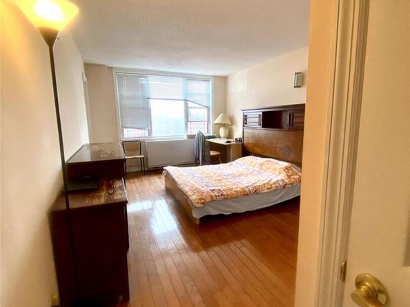 41-40 Union Street 14T, Flushing NY 11355