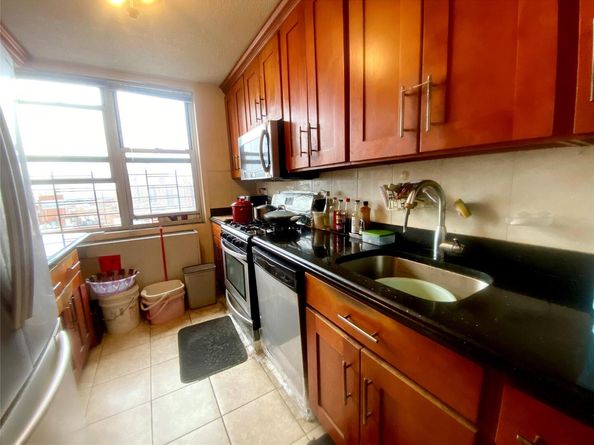 41-40 Union Street 14T, Flushing NY 11355