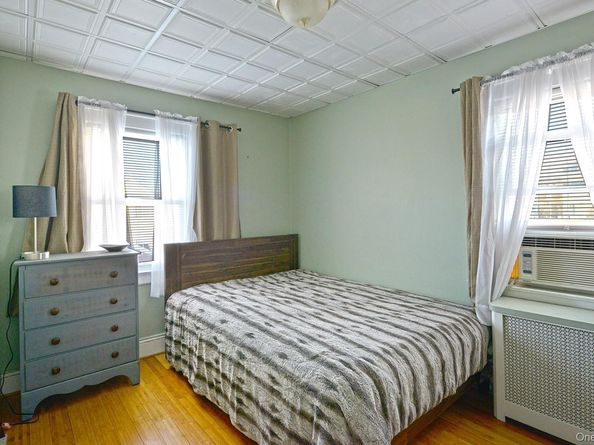 9249 Springfield Boulevard, Queens Village NY 11428