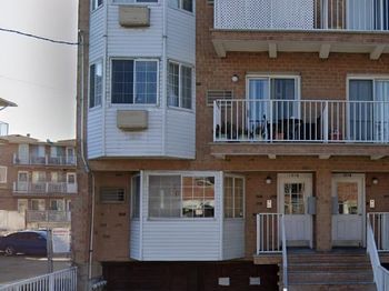 1216 E 82nd Street