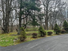 3032 Manor Street, Yorktown Heights NY 10598