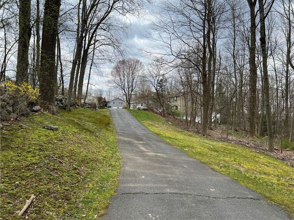 3032 Manor Street, Yorktown Heights NY 10598