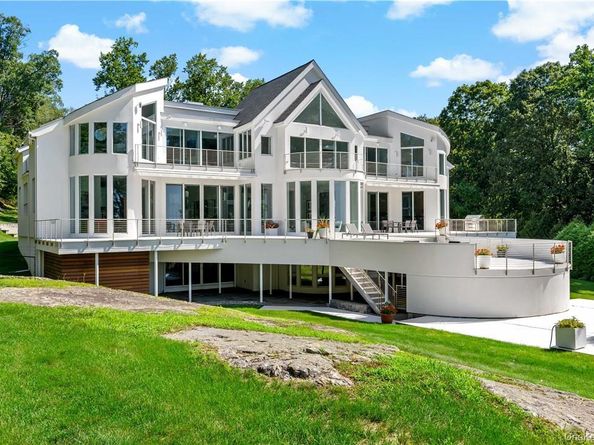 18 Bramblebush Road, Croton-on-Hudson NY 10520