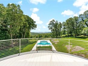 18 Bramblebush Road, Croton-on-Hudson NY 10520