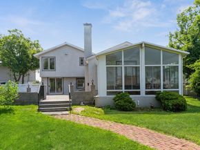 18 Oxford Road, East Rockaway NY 11518