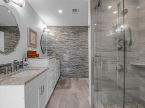 44 Maple Run Drive 44, Jericho NY 11753