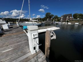 B-11 Half Moon Bay Marina B11, Croton-on-Hudson NY 10520