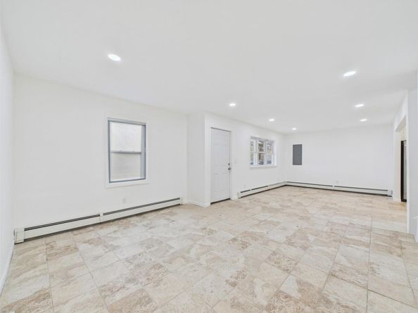 613 Bourdois Avenue, Bellport NY 11713