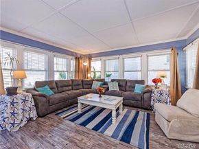 139 Hewlett Avenue, Point Lookout NY 11569