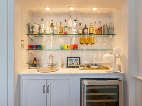2455 New Suffolk Avenue, Mattituck NY 11952
