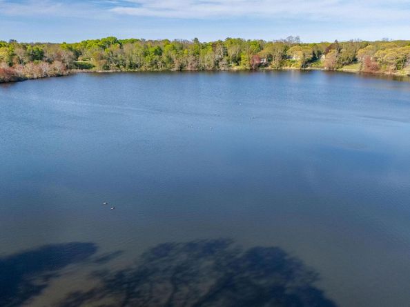2455 New Suffolk Avenue, Mattituck NY 11952