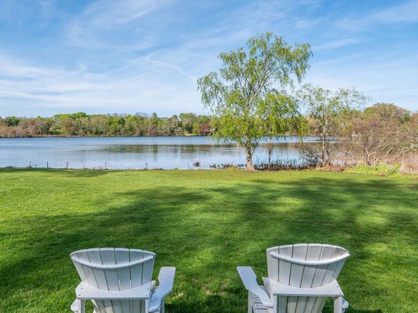 2455 New Suffolk Avenue, Mattituck NY 11952