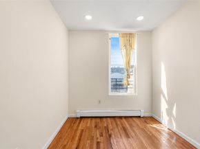 4392 Park Avenue, Bronx NY 10457