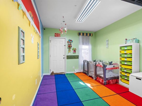 4392 Park Avenue, Bronx NY 10457