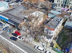 4392 Park Avenue, Bronx NY 10457