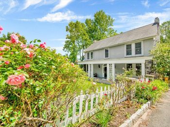 6 Sunset Lane
