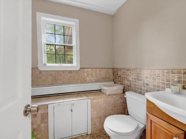 6 Sunset Lane, Hartsdale NY 10530
