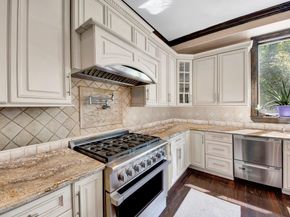 6 Sunset Lane, Hartsdale NY 10530