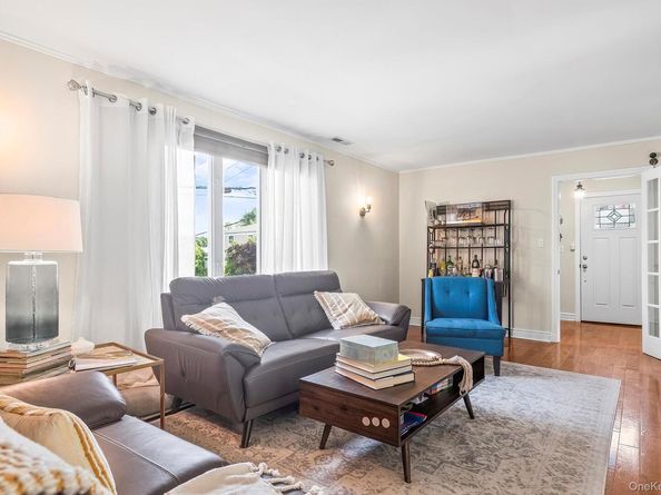 126 Lincoln Avenue E, West Harrison NY 10604