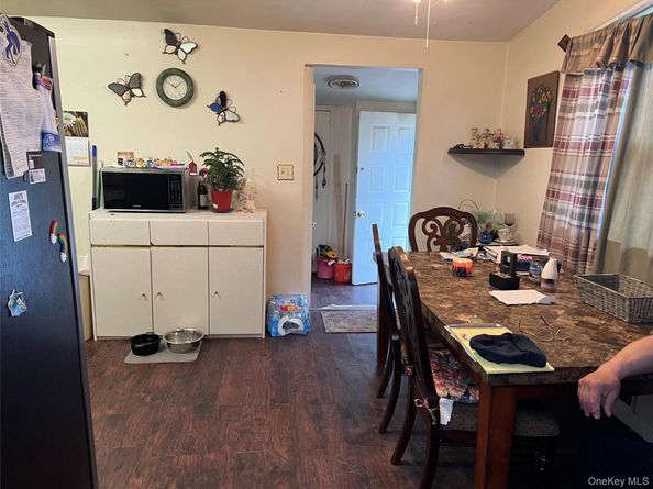 78 Samuel Street, Ronkonkoma NY 11779