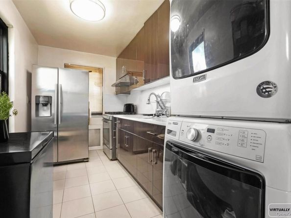 58-37 246th Crescent 1F, Little Neck NY 11362