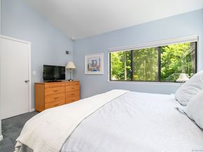 33 Mill Brook Road W, Stamford CT 06902