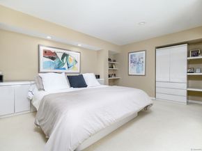33 Mill Brook Road W, Stamford CT 06902