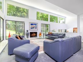 33 Mill Brook Road W, Stamford CT 06902