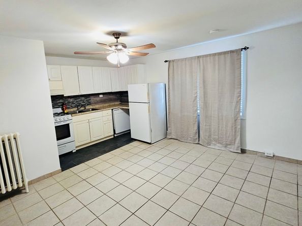 357 Granfield Avenue B, Bridgeport CT 06610