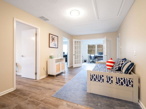 20 Musnug Road, Danbury CT 06811