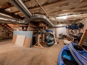 20 Musnug Road, Danbury CT 06811