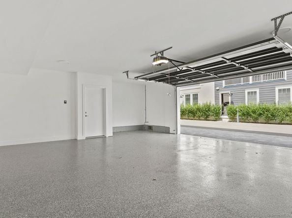 345 Reef Road B6, Fairfield CT 06824