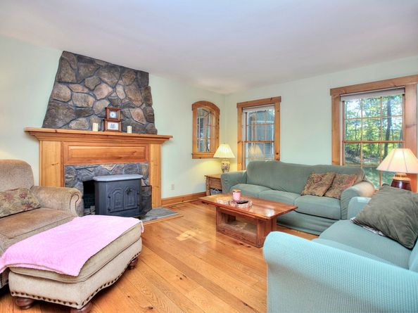 4 Bristle Lane, Newtown CT 06482