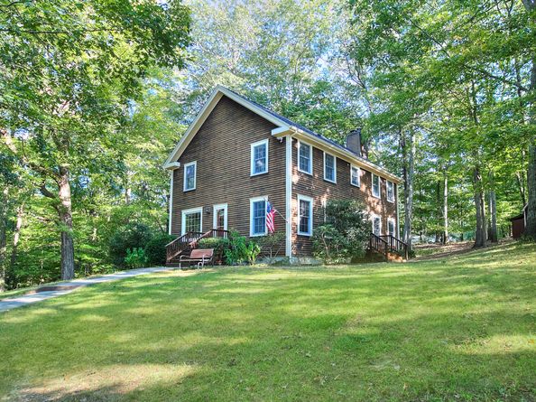 4 Bristle Lane, Newtown CT 06482