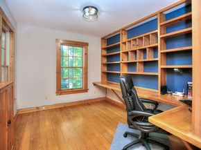 4 Bristle Lane, Newtown CT 06482