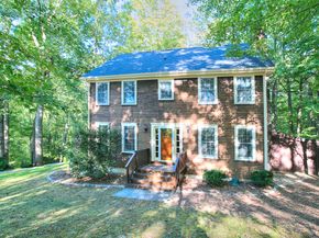 4 Bristle Lane, Newtown CT 06482
