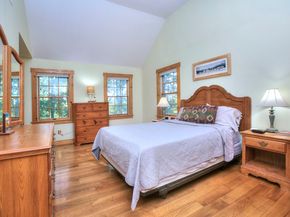 4 Bristle Lane, Newtown CT 06482