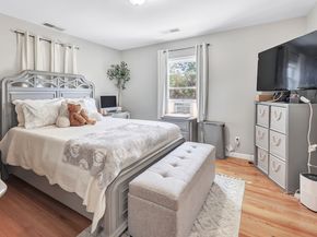 574 Thorme Street, Bridgeport CT 06606