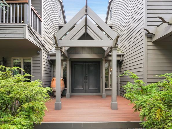 40 Hermit Lane, Westport CT 06880