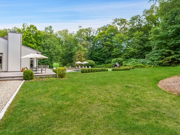40 Hermit Lane, Westport CT 06880