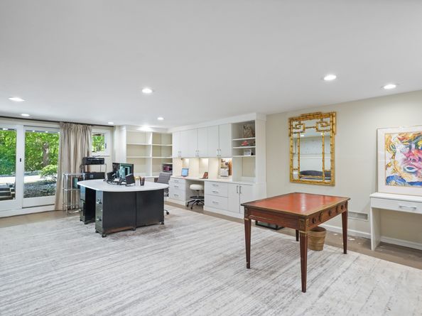 40 Hermit Lane, Westport CT 06880